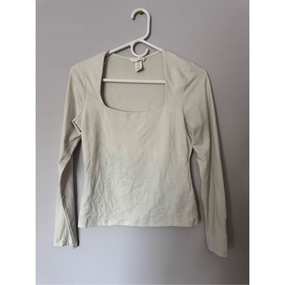 H&M women’s square neck long sleeve white t-shirt size small - Picture 1 of 3